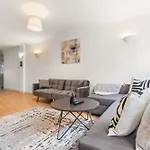 Centre - Free Parking - Close To Arena - Sleeps 6 Leeds (West Yorkshire)