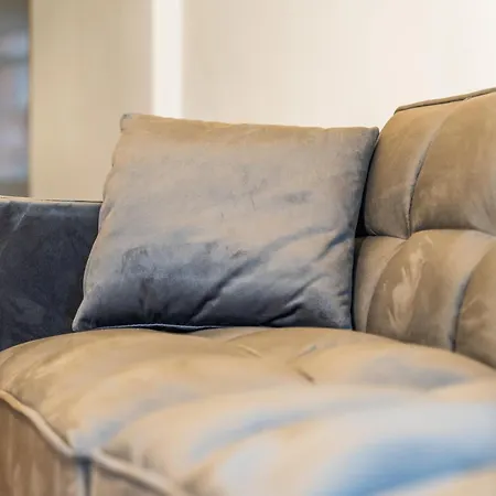 Modern Flat - Sleeps 6 * Leeds (West Yorkshire)